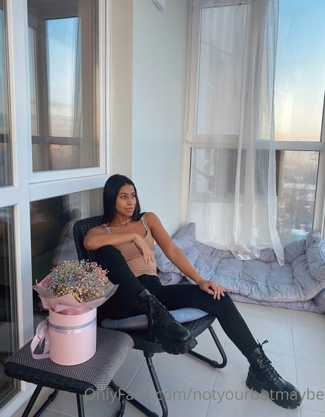 reine de pique onlyfans exclusif chaud photo