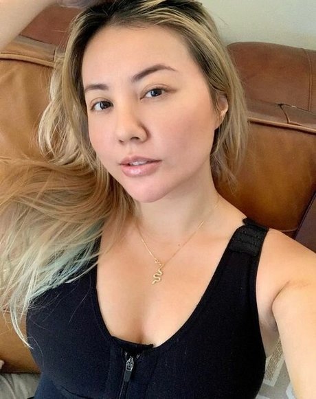 Gina Darling star du porno chaude photos