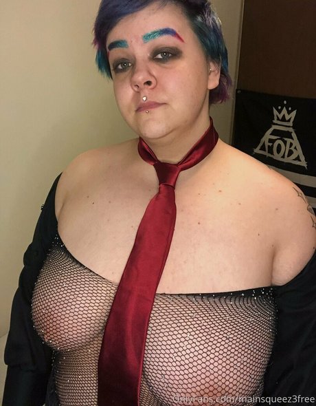 mainsqueez3free star du porno adulte collection