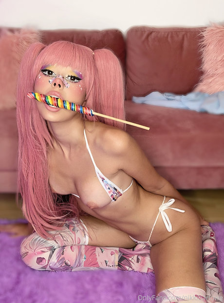 Nikki Barlowe star du porno sympa photo