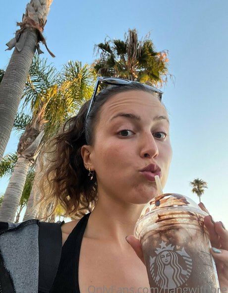 hang with bre étoile des photos