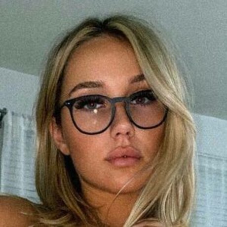 Thatwolfgirl actrice de sexe images