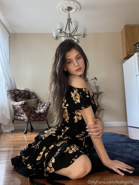 Leah Gotti actrice hd collection