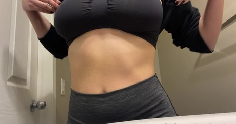 Naomie Rose star du porno belle archive