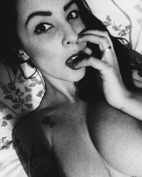 porno uniquementfans bien chaud images