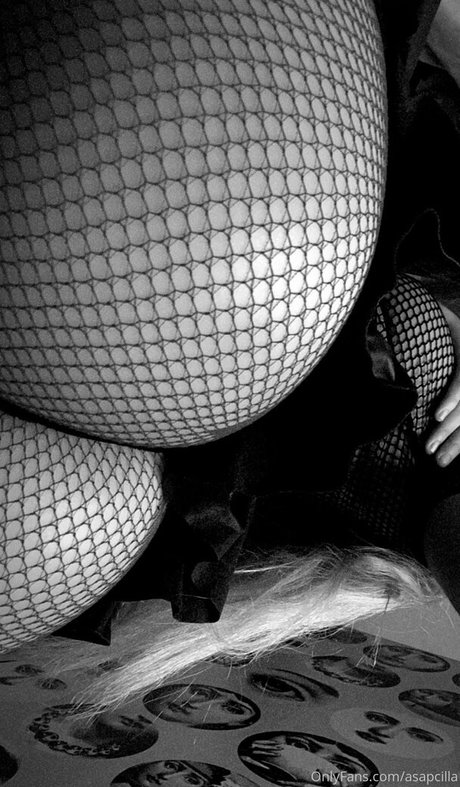 twinks onlyfans nu en haute qualité image