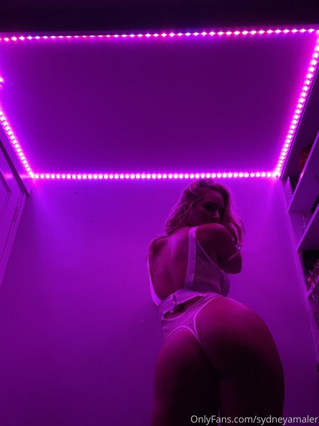 Sydney Maler modèle joli archive