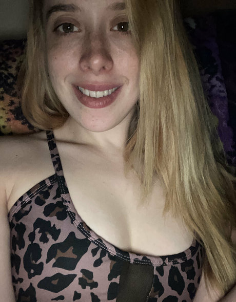 Scarlet Moon étoile de haute qualité galeries