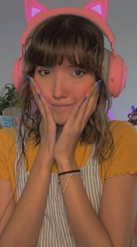 Strawberry Girl Kairi_ star du porno hd galerie