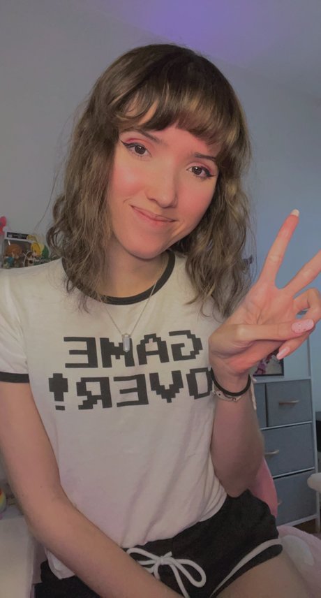 Strawberry Girl Kairi_ modèle de haute qualité galeries