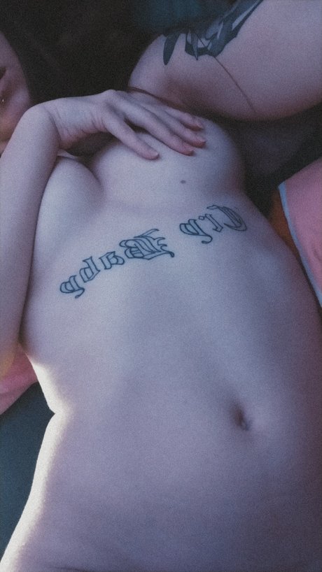 VioletLatte actrice libre galerie