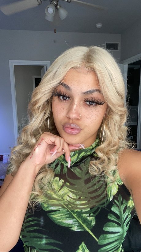 Ghana Mama star du porno galeries