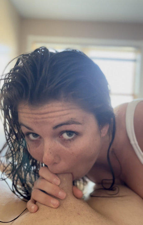 Kebby94 star du porno belle archive