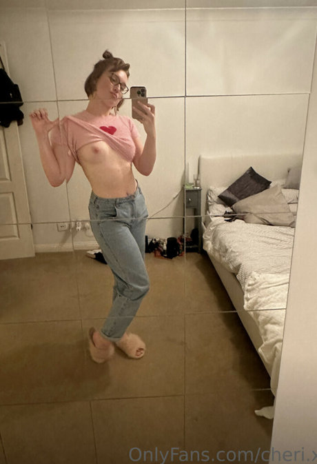 Cheri XO actrice de nus photo