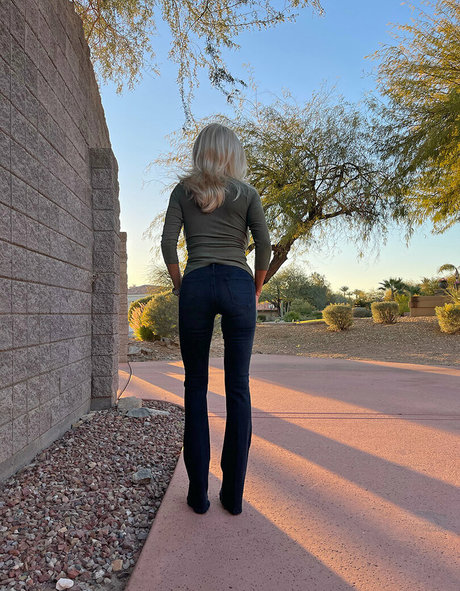 wifeysworld actrice libre galerie