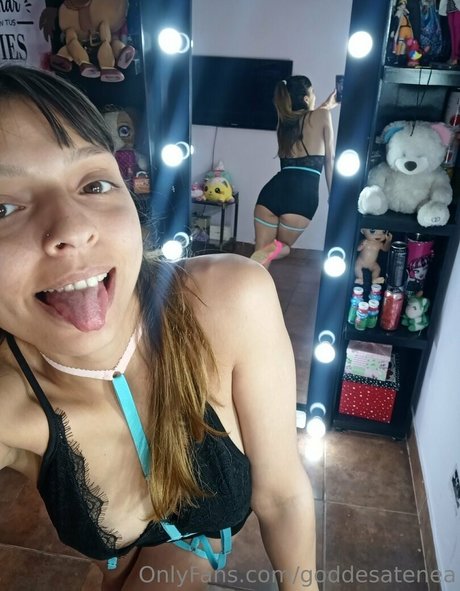 goddesatenea art modèle archive