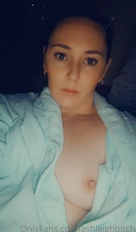 ashleighbitch actrice artistique archive