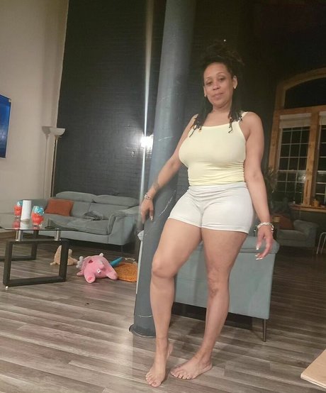 RhodaBlakey modèle chaud des photos