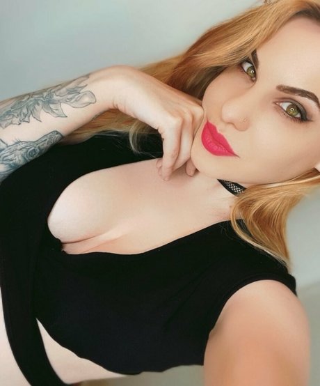 Sara Secora actrice sexy galeries