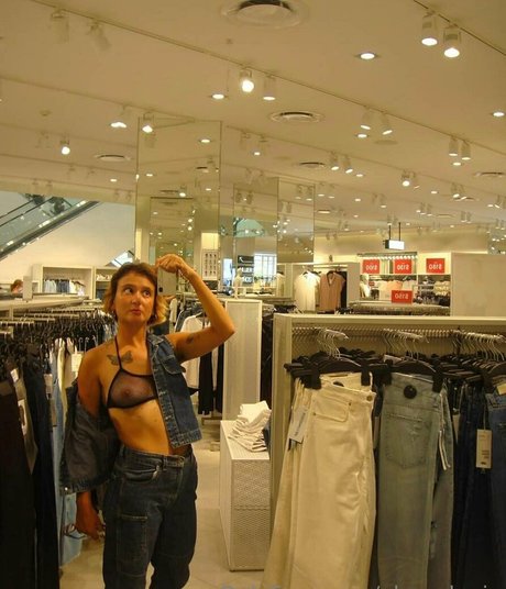 alegrologia modèle exclusif des photos