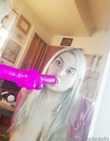 chelledolly star du porno belle images