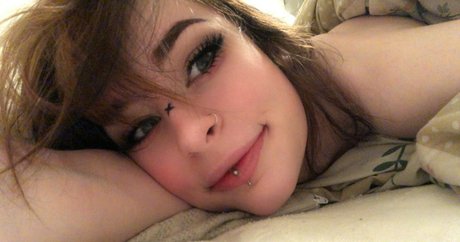 tara rose0213 nus de stars du porno archive