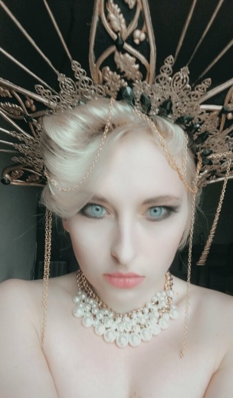 poeticminx étoile xxx galeries