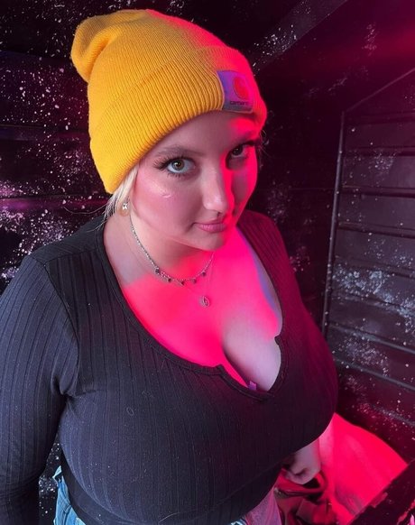 Shona Colson jolie star du porno photos