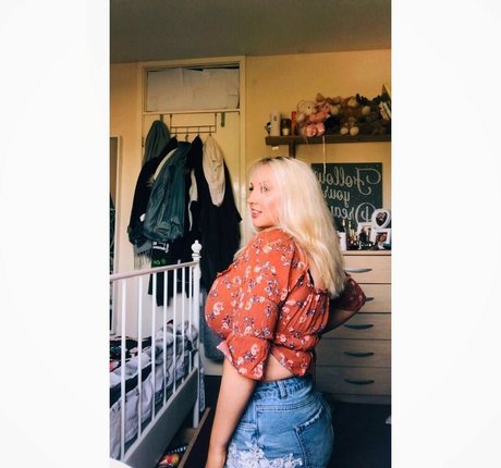 Shona Colson actrice de nus images