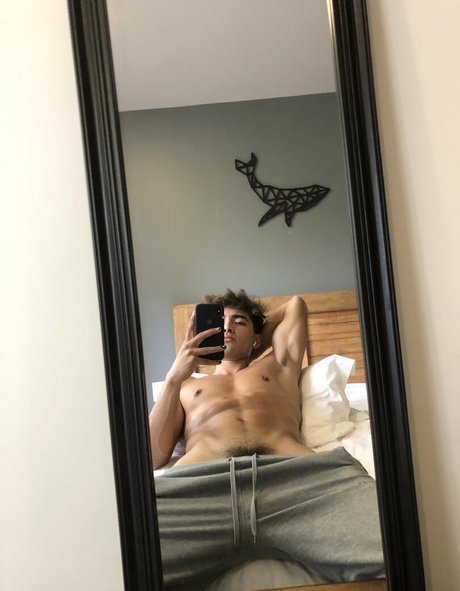 aedanvip modèle xxx galerie