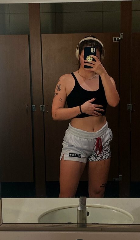 BaileyGoat actrice xxx photo