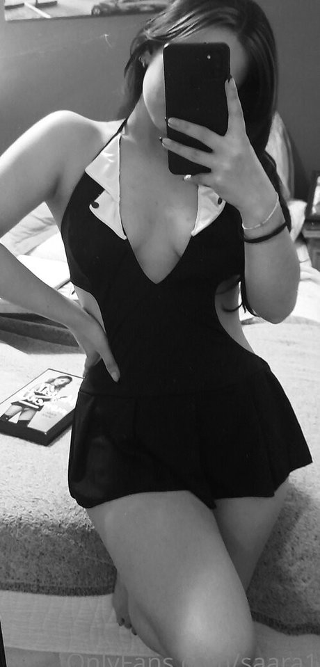 saara1 actrice érotique img