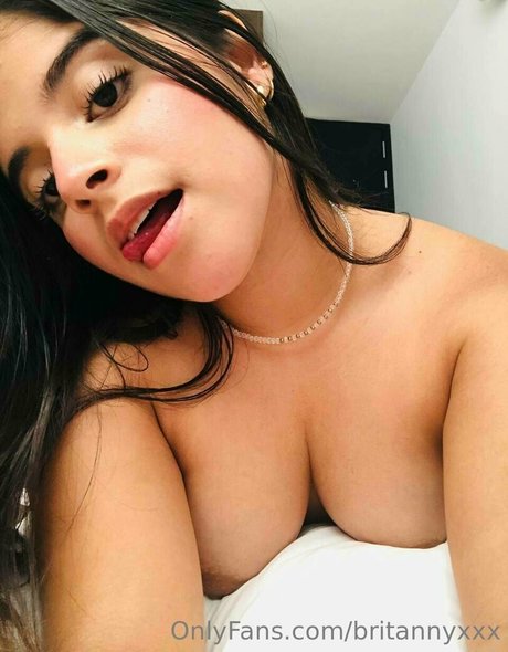 britannyxxx étoile parfaite des photos