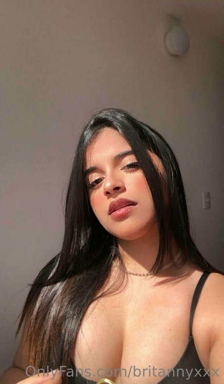 britannyxxx modèle parfait photos