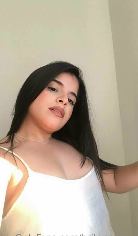 britannyxxx modèle sympa galeries