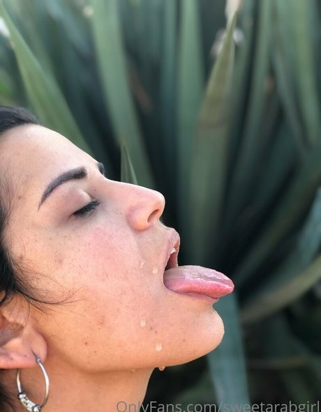 sweetarabgirl joli modèle collection