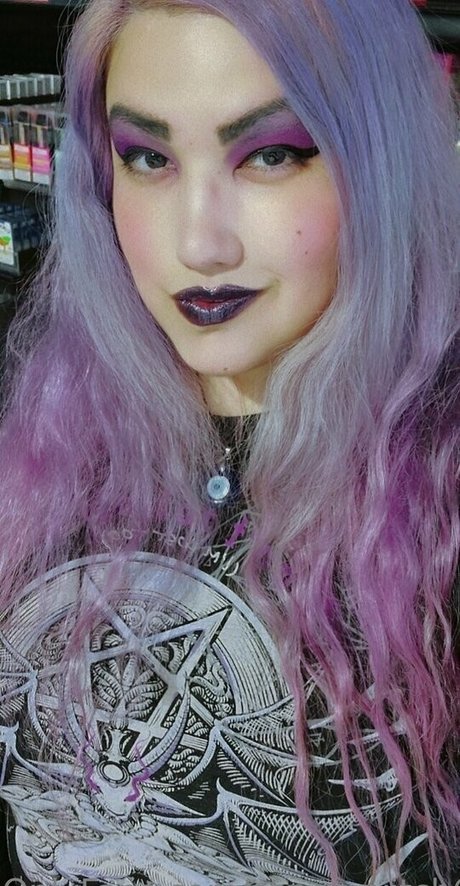 spacevvitch666 art star du porno archive