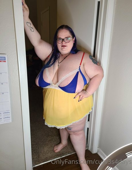 curv3s4days jolie star du porno galeries