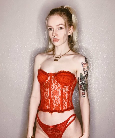 queengem__ actrice exclusive image