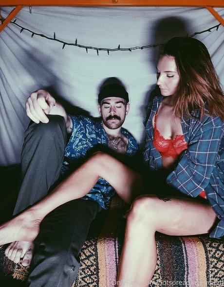 thisominouslife star du porno gratuit image