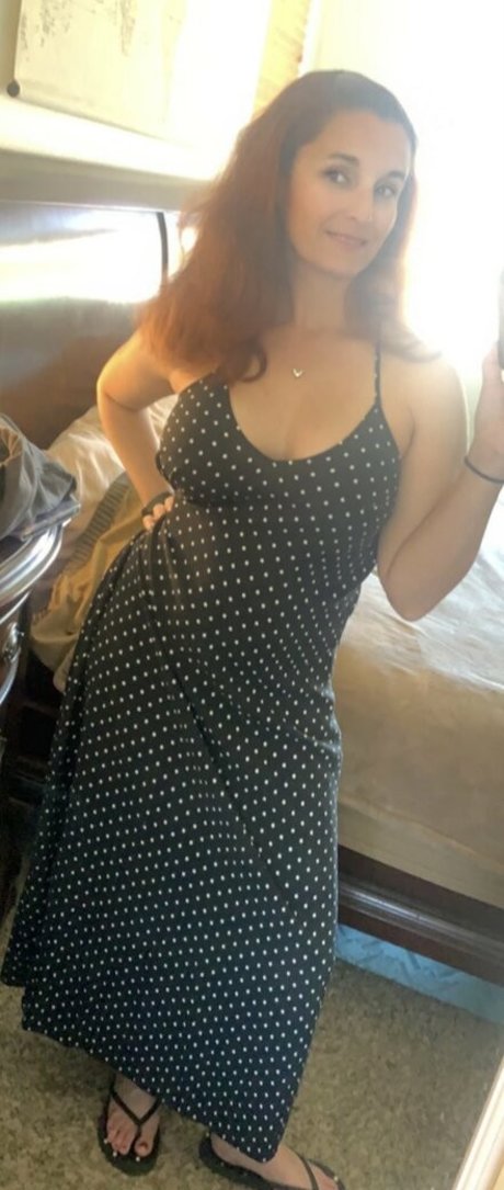 blonde étudiante onlyfans sexy exclusif img