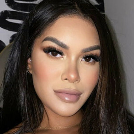 Aamadi Childress modèle meilleur des photos