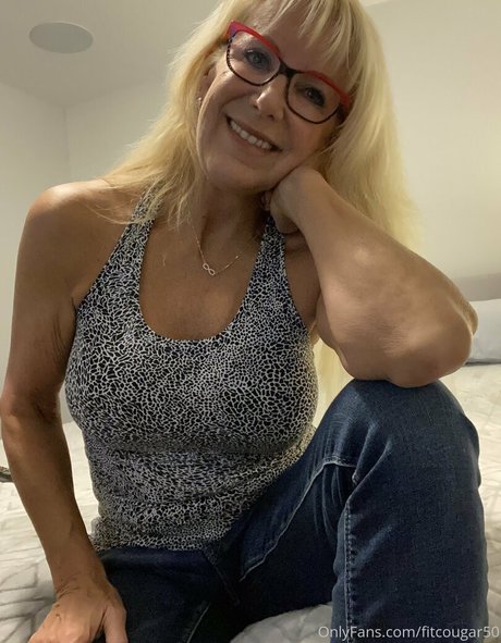 fitcougar50 star du porno de haute qualité image
