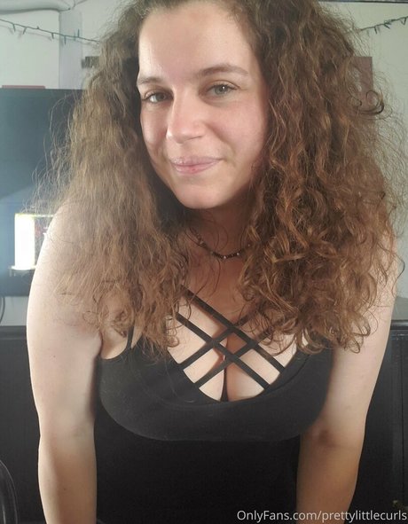 prettylittlecurls actrice hd image