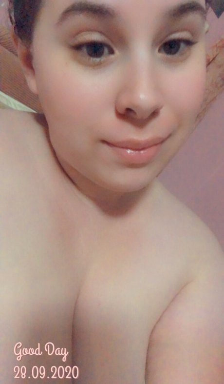 kittyangelfree modèle sympa archive