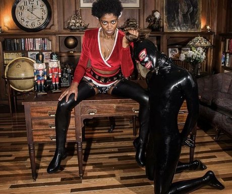 Janerose666 étoile exclusive galeries