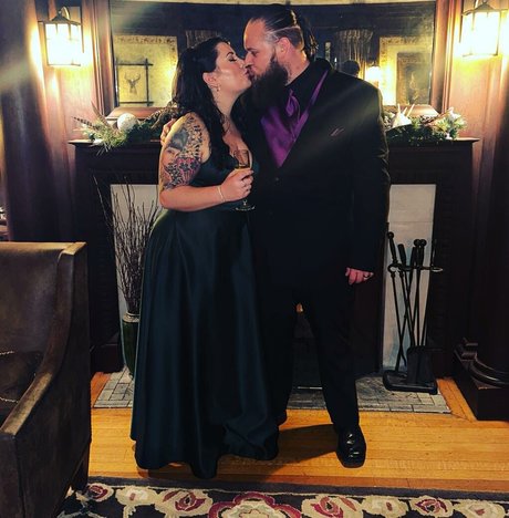 Cuntsuela star du porno exclusive photos