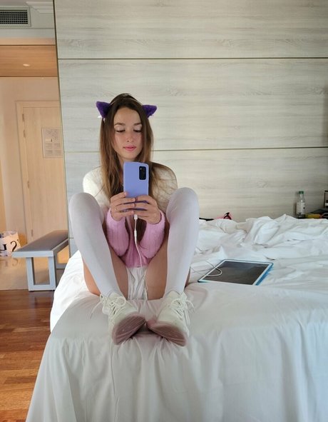 alinashine jolie actrice galerie