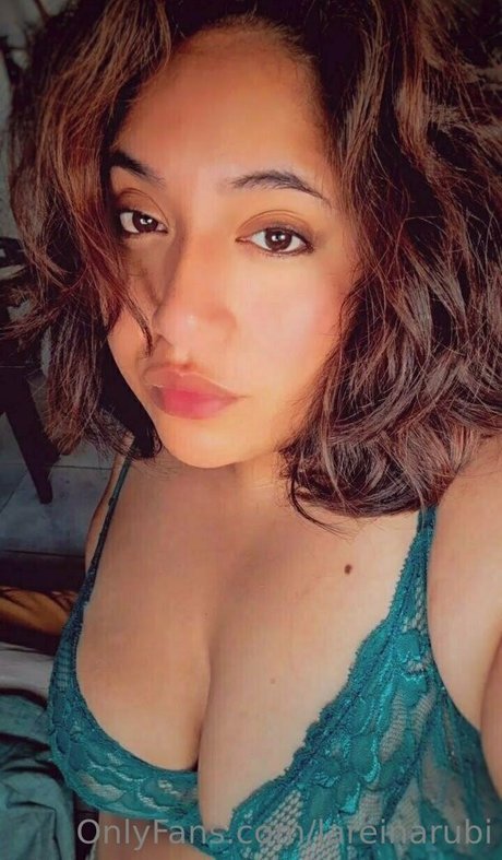 lareinarubi actrice de nus img