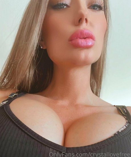 crystallovefree actrice sexy img
